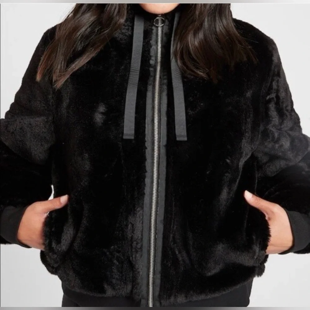 Athleta Ritual Women’s Black Jacket Size: XS